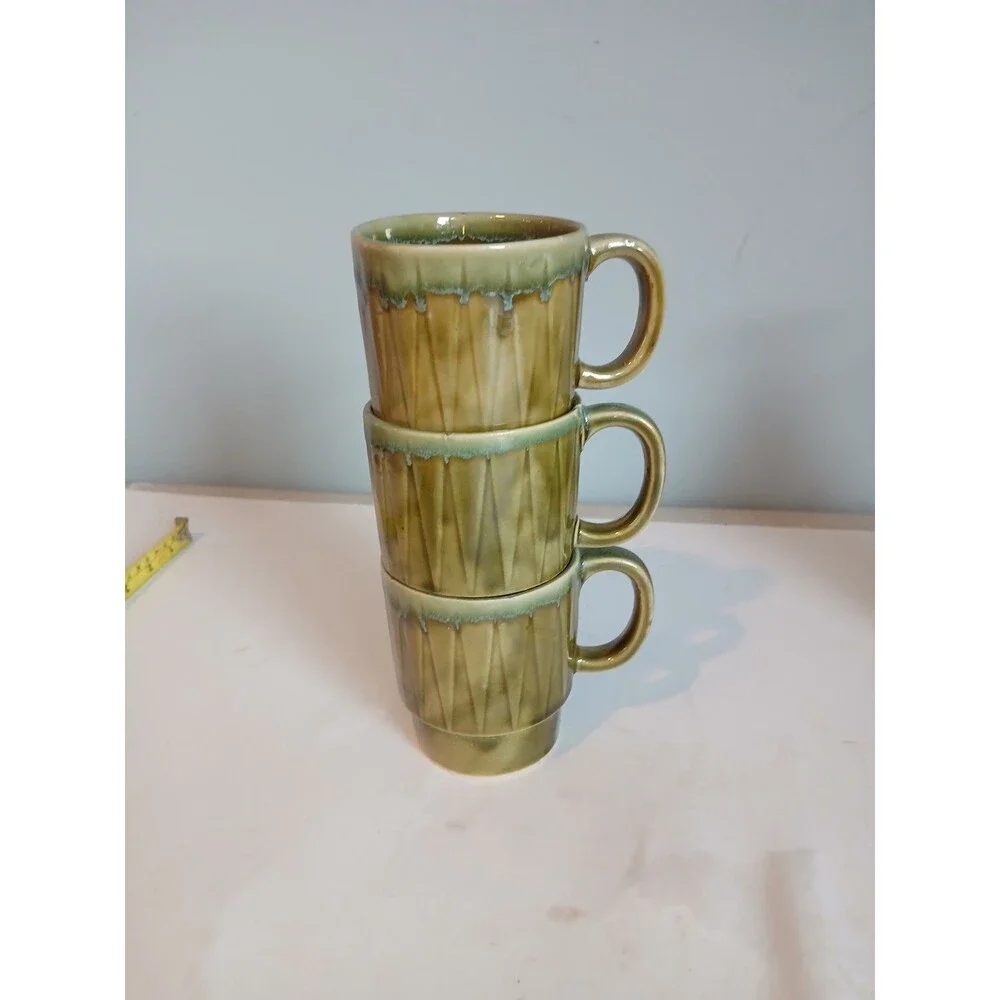 3 Vintage Retro stackable Made in Japan mug cup green drip 8 ounces